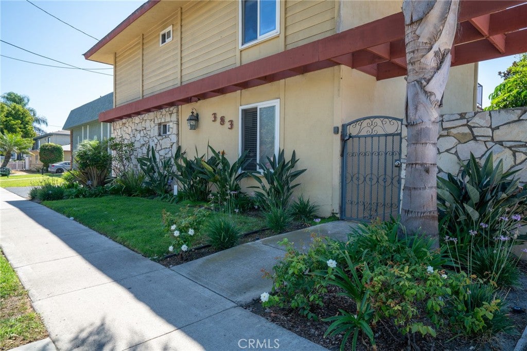 383 W Wilson Street