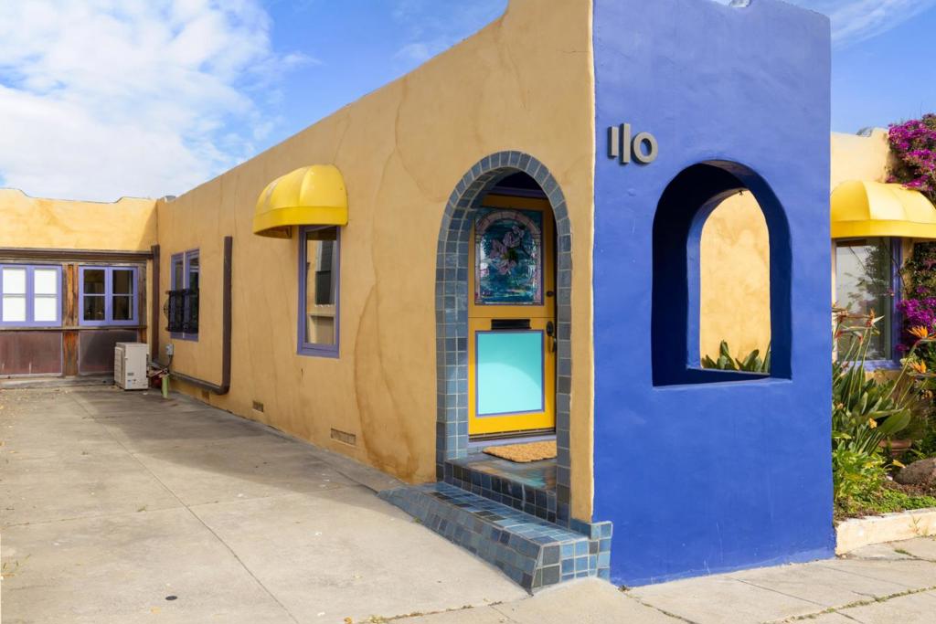 Properties 2 110 Forest Avenue