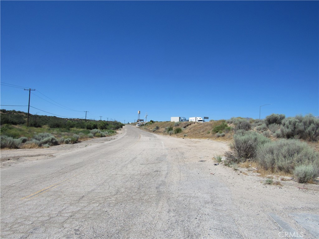 5940 Mariposa Road