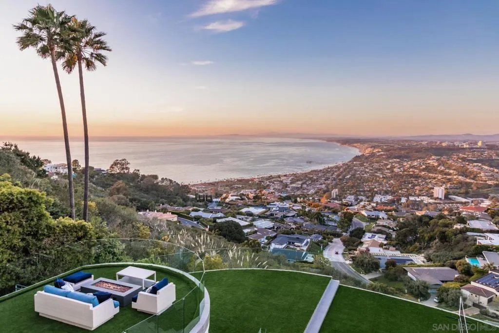 La Jolla, California 92037, United States, 4 Bedrooms Bedrooms, ,6 BathroomsBathrooms,Residential,Active,115525