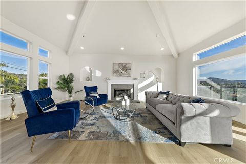 Photo of 1522 Maxwell Lane, Vista, CA 92084 (MLS # SW25280370)