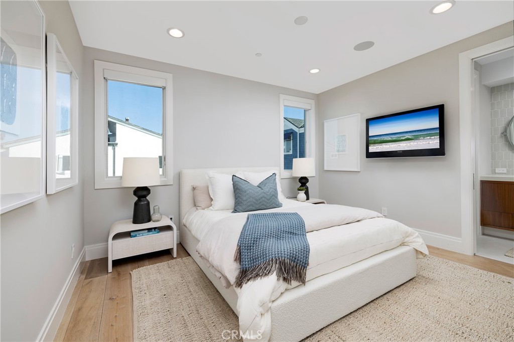 Balboa Peninsula Point (BLPP) - Residential