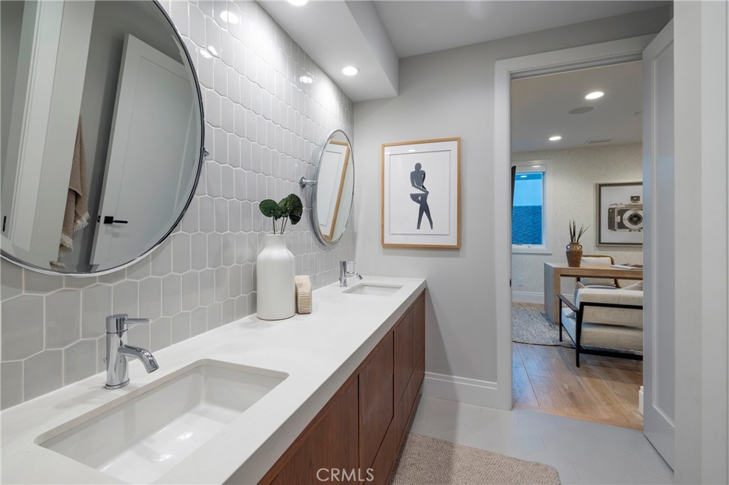 Balboa Peninsula Point (BLPP) - Residential