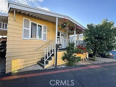 1850 W Orangethorpe SPC44