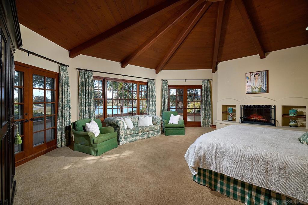 Rancho Santa Fe - Residential
