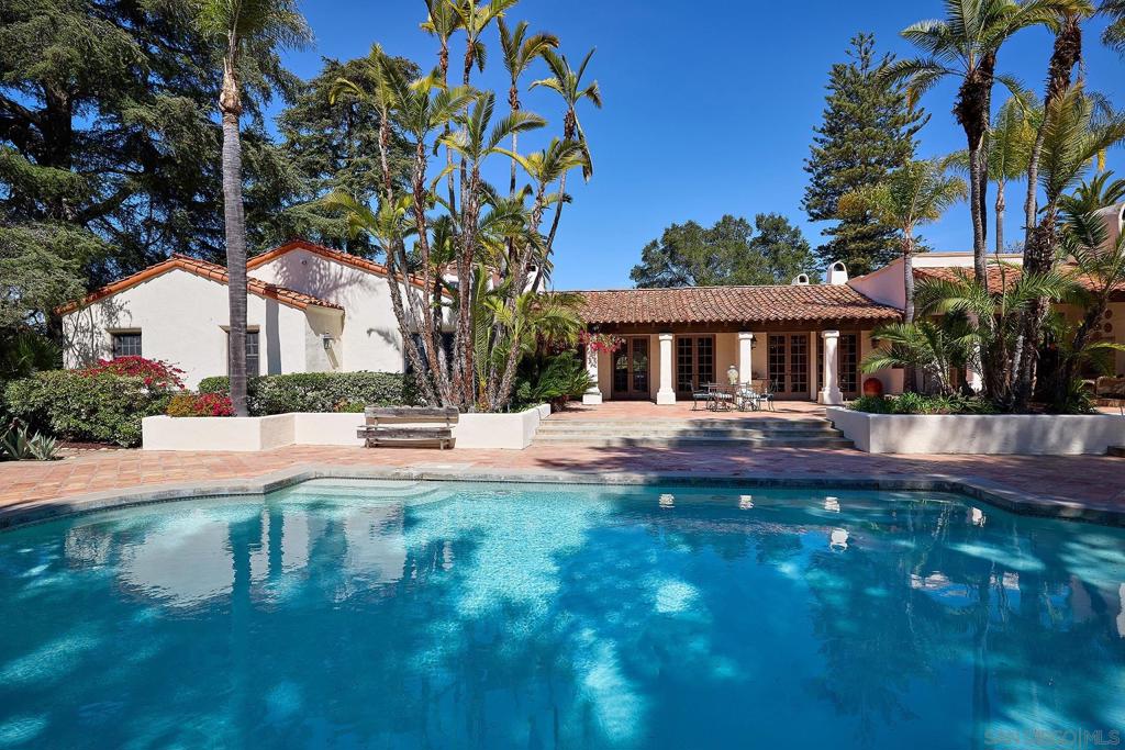 Rancho Santa Fe - Residential
