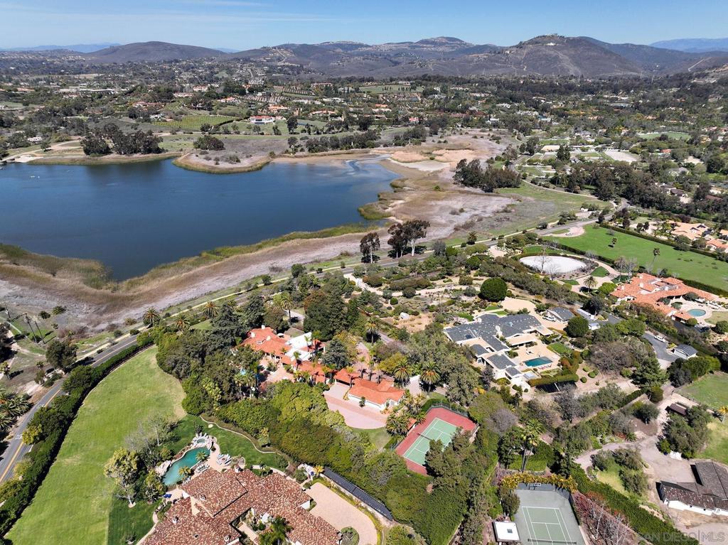 Rancho Santa Fe - Residential