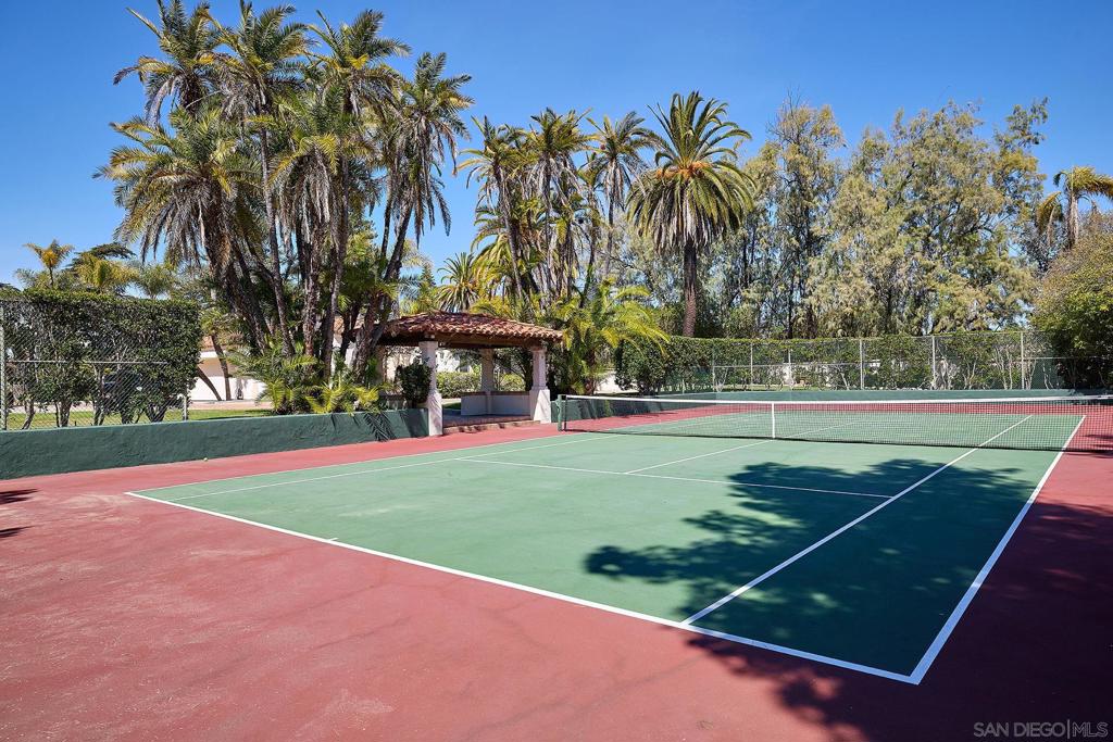 Rancho Santa Fe - Residential