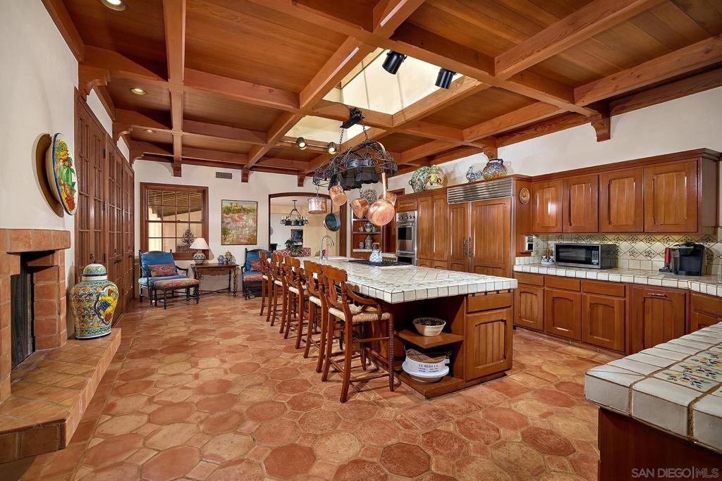 Rancho Santa Fe - Residential