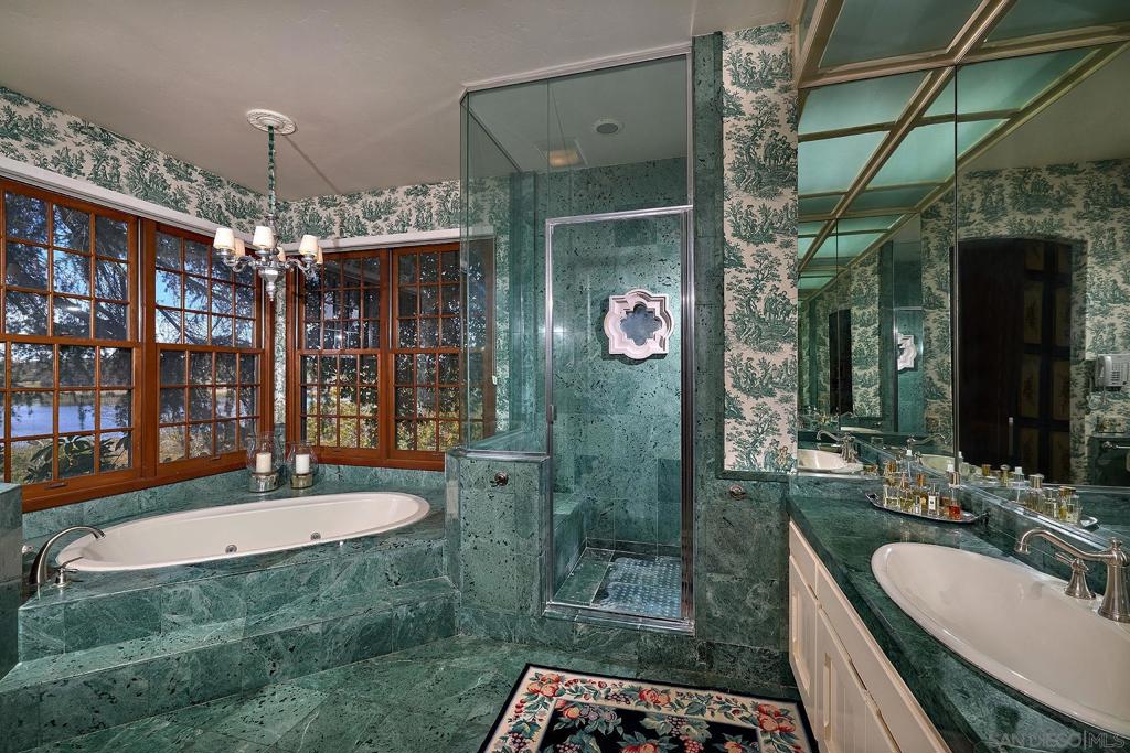 Rancho Santa Fe - Residential