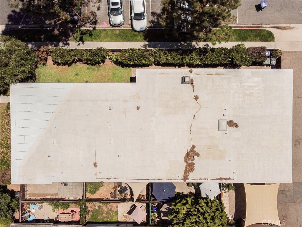 Las Casitas - Residential Income