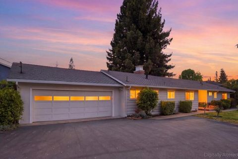 449 Santa Clara Avenue Redwood City CA 94061