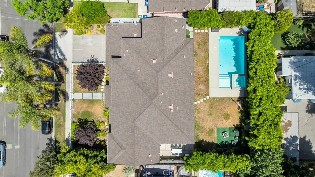 Sherman Oaks, California 91403, United States, 6 Bedrooms Bedrooms, ,5 BathroomsBathrooms,Residential,Active,157184