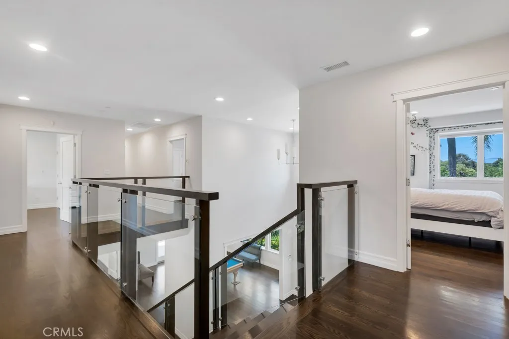 Sherman Oaks, California 91403, United States, 6 Bedrooms Bedrooms, ,5 BathroomsBathrooms,Residential,Active,157184