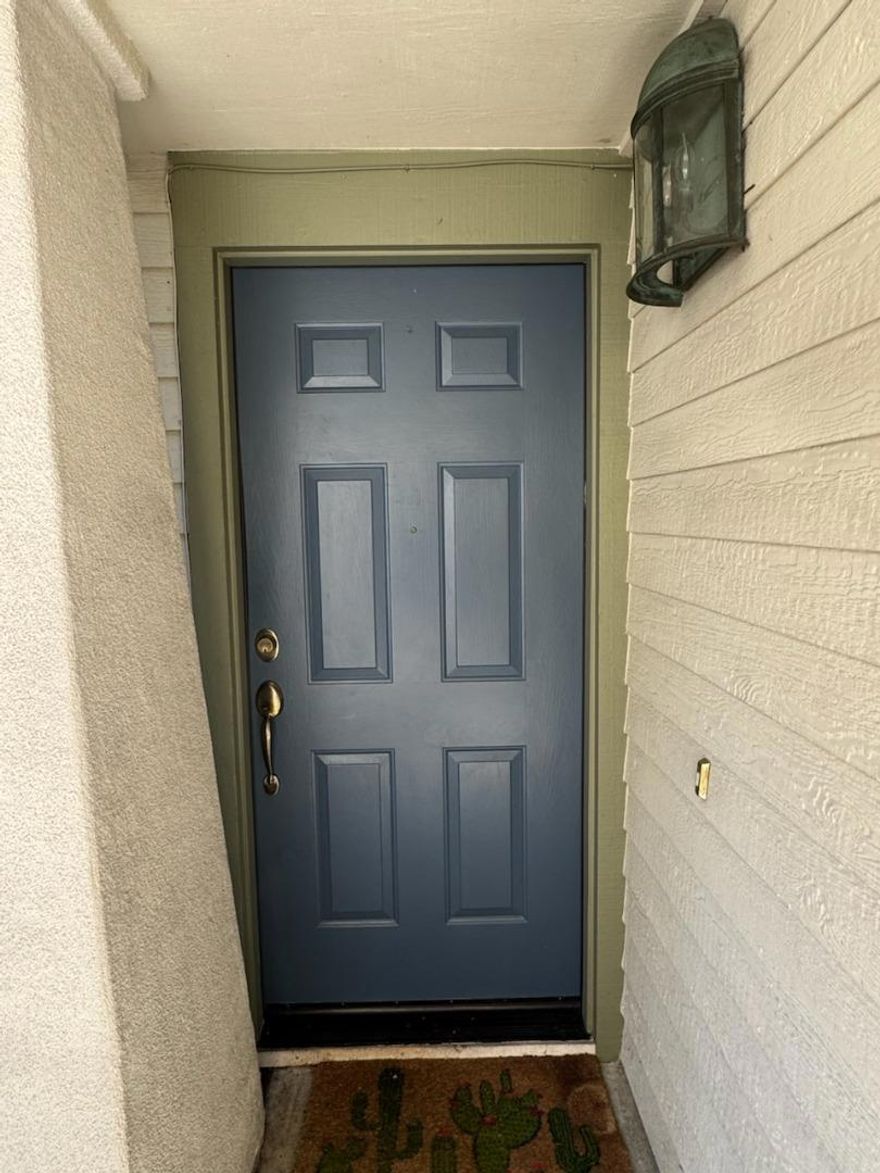 Lowest Priced Single Family Home in Los Altos NO HOA. Almond Elementary School, Egan Middle School, Los Altos High. 3 Bedrooms and 2 Baths. Across from Egan. Easy access to Mountain View, Sunnyvale and Cupertino. Walk to San Antonio Shopping Center. Enjoy living in Los Altos at an incredibly low price.
