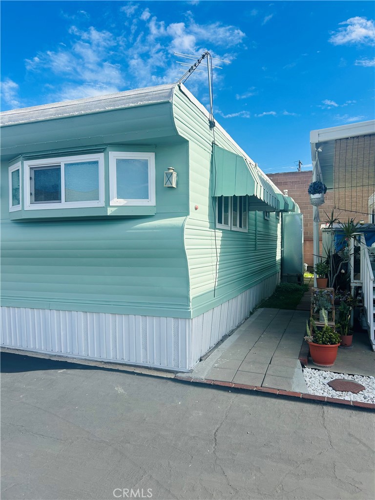 1436 W 130th St. Spc 8