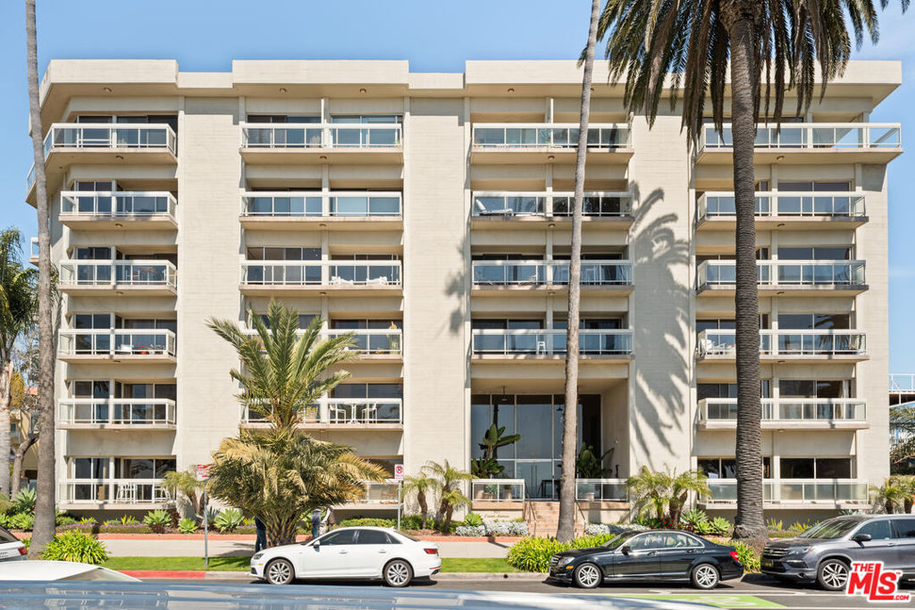 Properties 2 801 Ocean Avenue 305