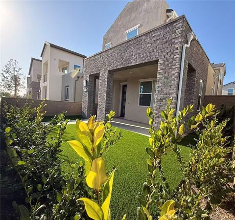 209 Longspur Irvine CA 92618