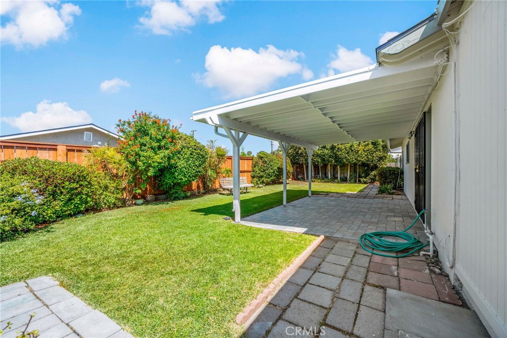 6354 Arms Lake Avenue