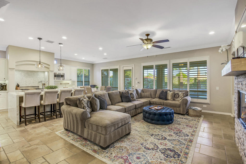 Montage at Santa Rosa - Residential