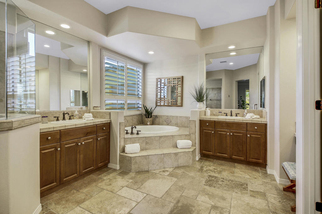 Montage at Santa Rosa - Residential