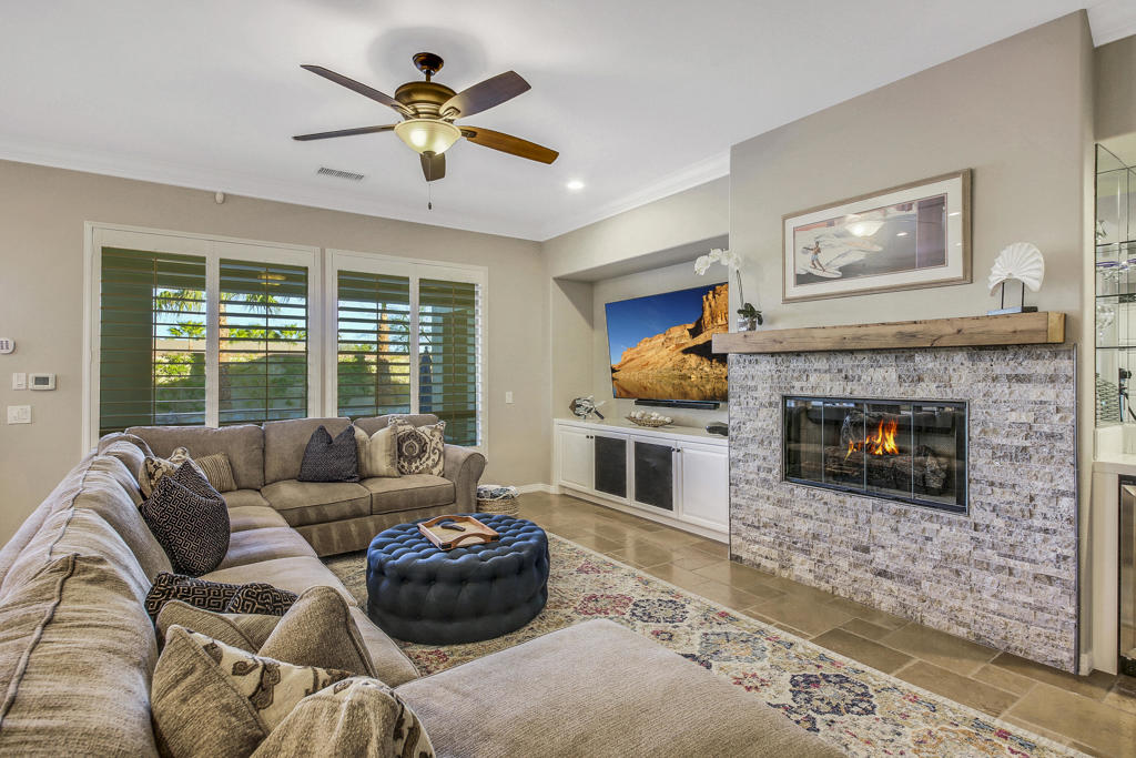 Montage at Santa Rosa - Residential