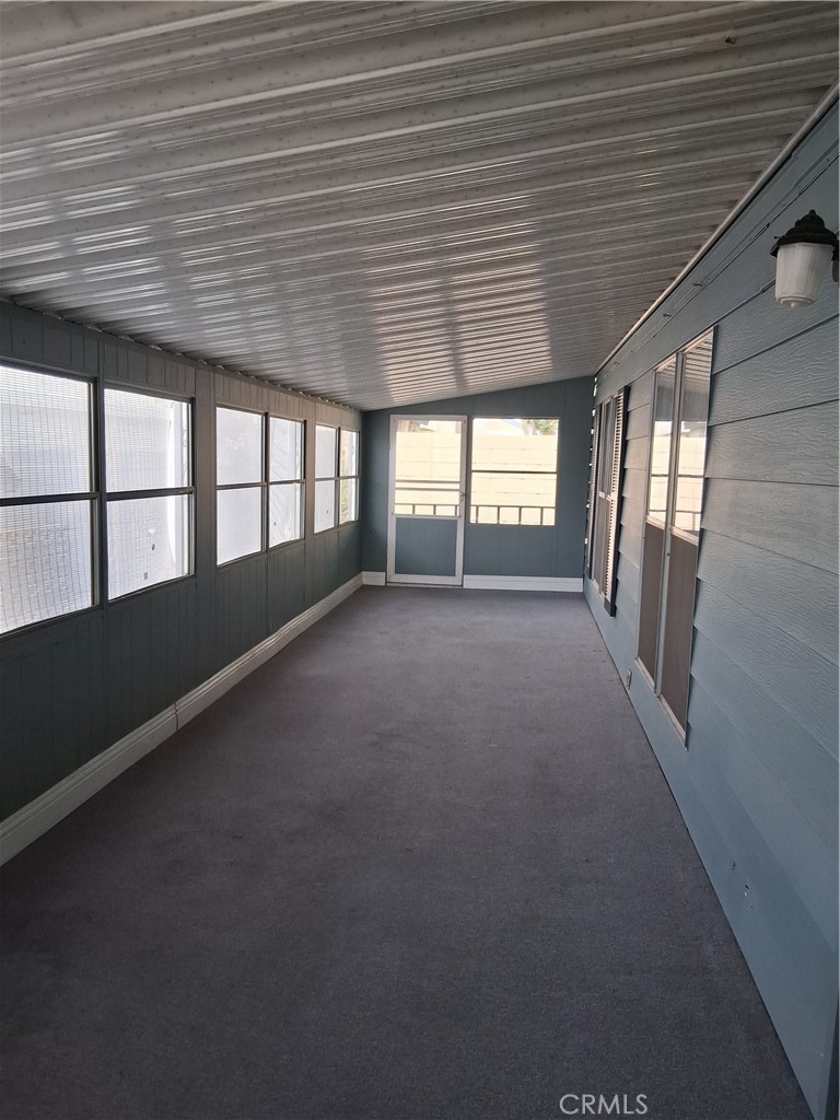 2201 Lake View Drive 20