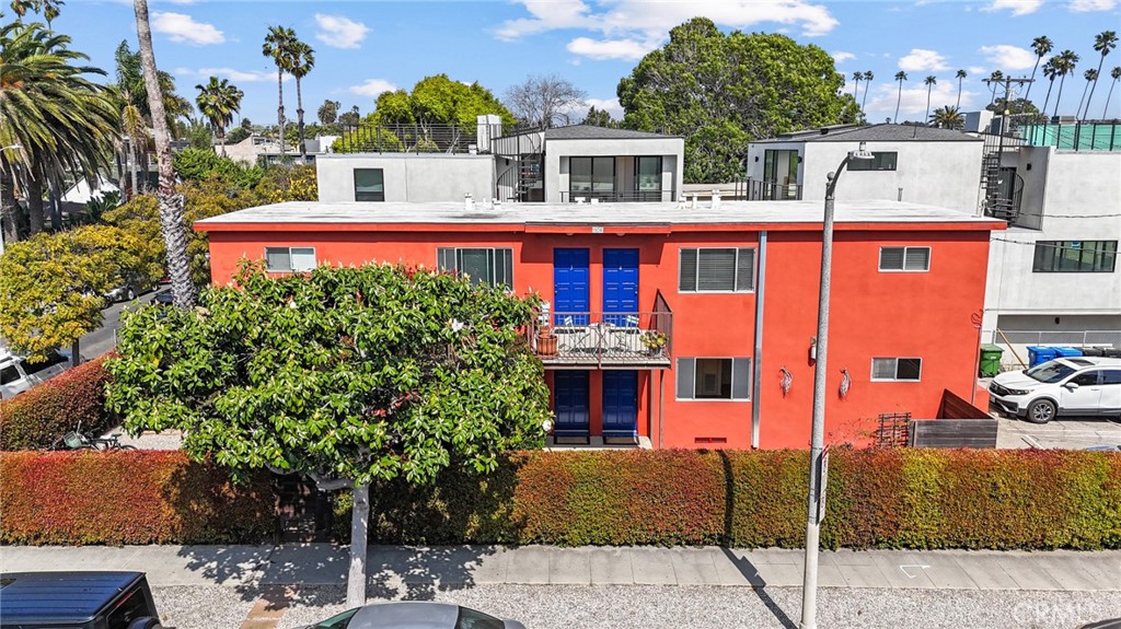 502 Westminster