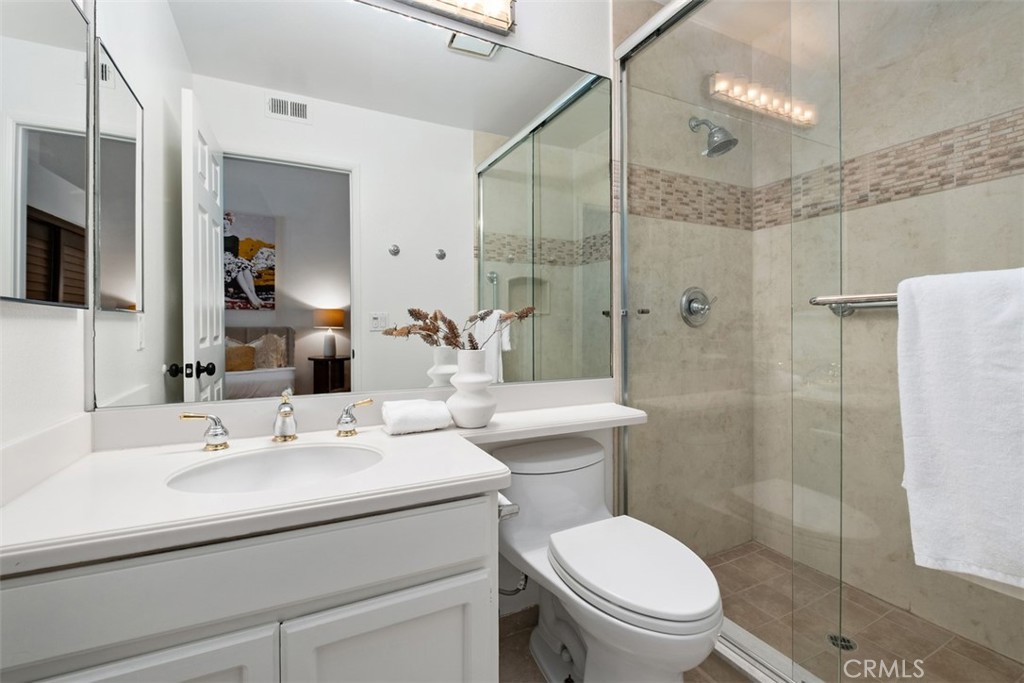 251 Chesterfield, Newport Beach CA 92660 - Photo 23
