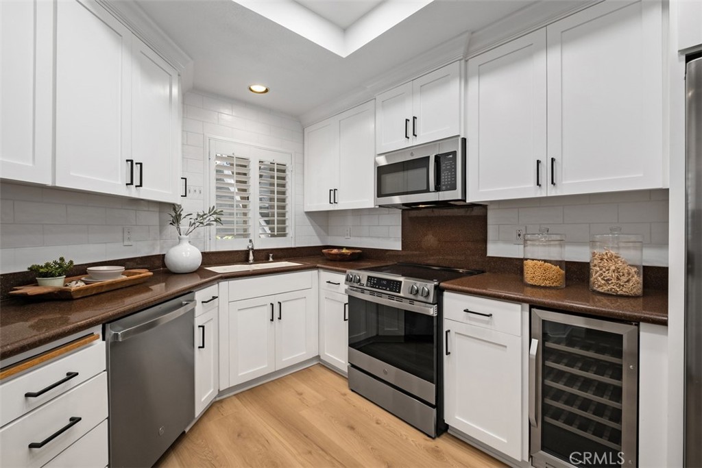 251 Chesterfield, Newport Beach CA 92660 - Photo 13