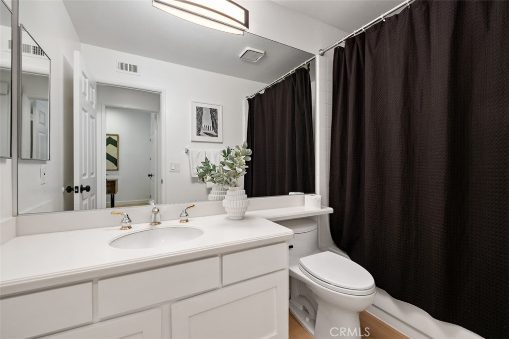 251 Chesterfield, Newport Beach CA 92660 - Photo 16