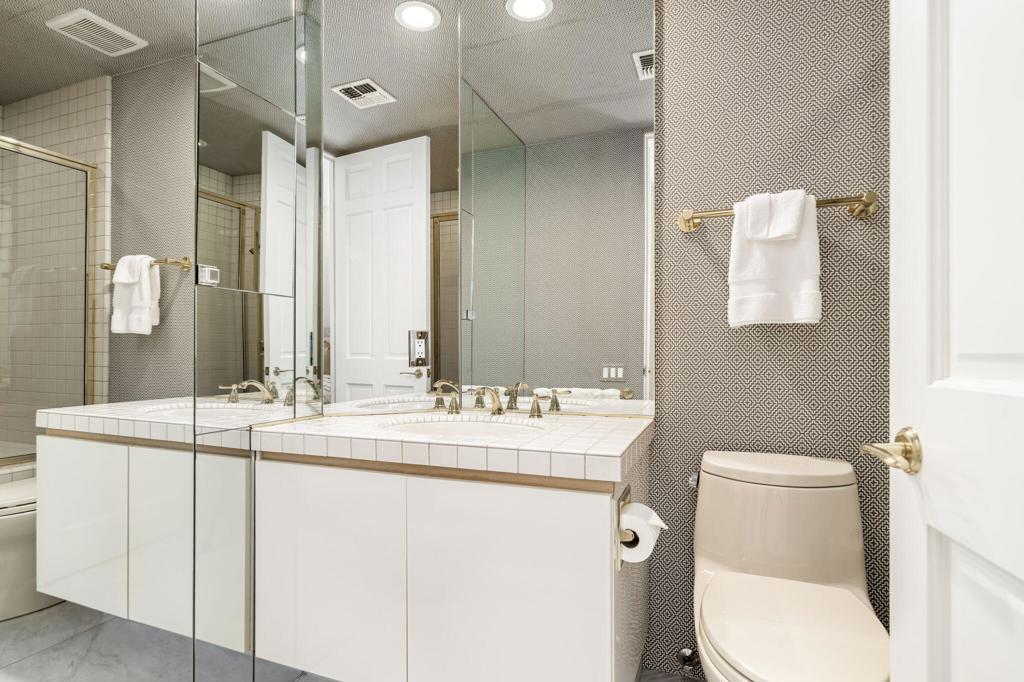 Desert Horizons C.C. - Residential Lease