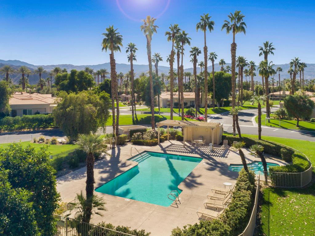 Desert Horizons C.C. - Residential Lease