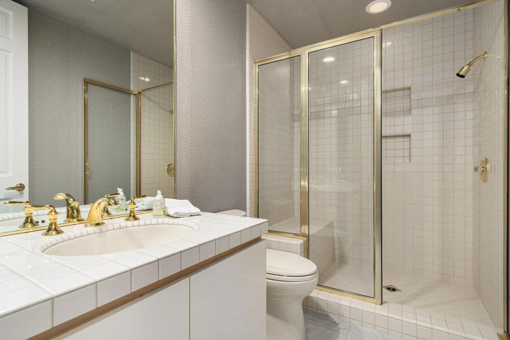 Desert Horizons C.C. - Residential Lease