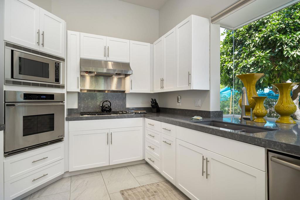 Desert Horizons C.C. - Residential Lease