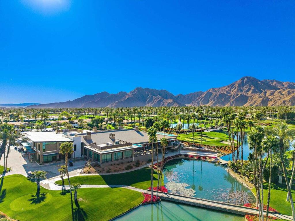 Desert Horizons C.C. - Residential Lease