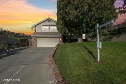 1016 La Feliz Redlands CA 92373