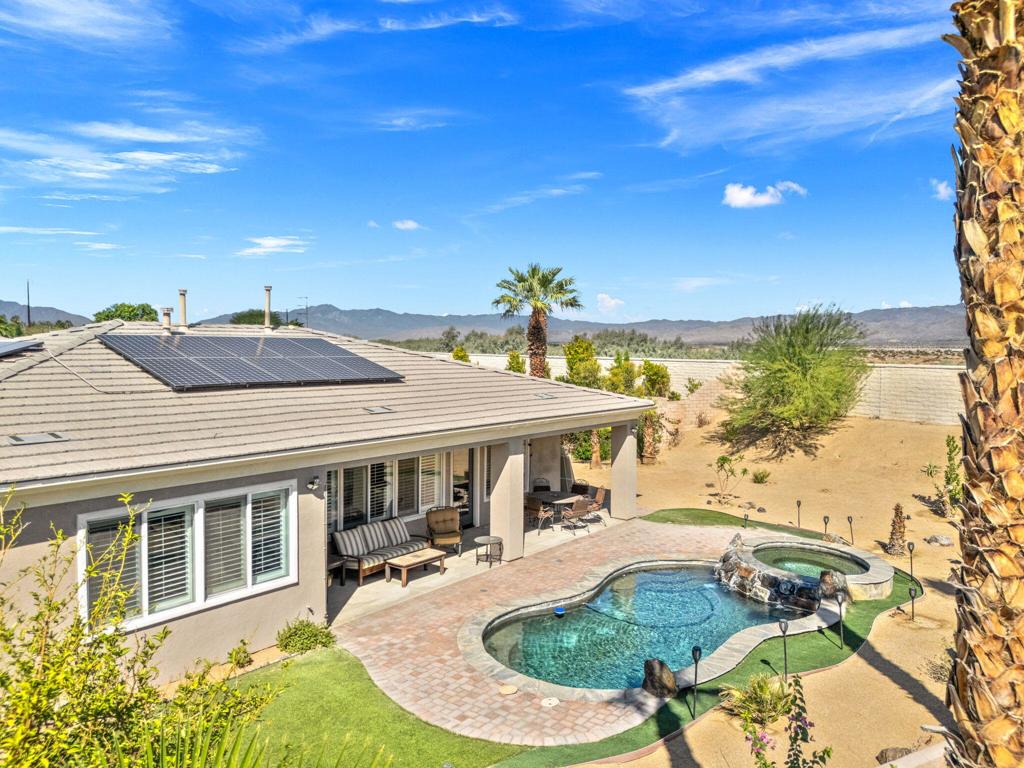 Amatista at Capri - Residential