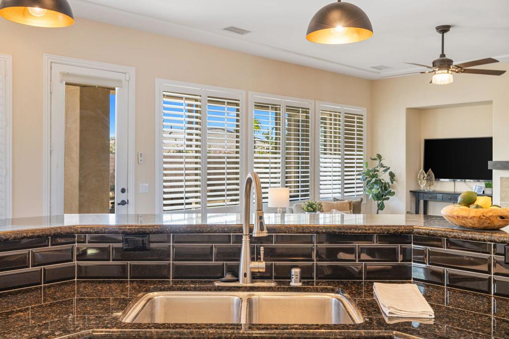 Amatista at Capri - Residential