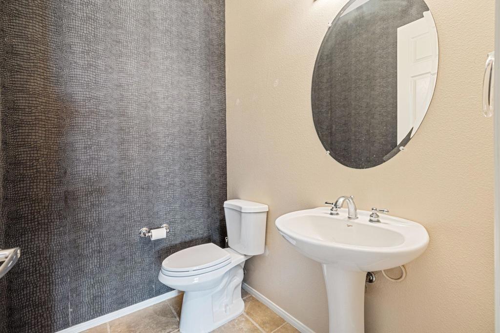 Amatista at Capri - Residential