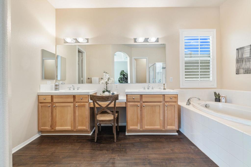 Amatista at Capri - Residential