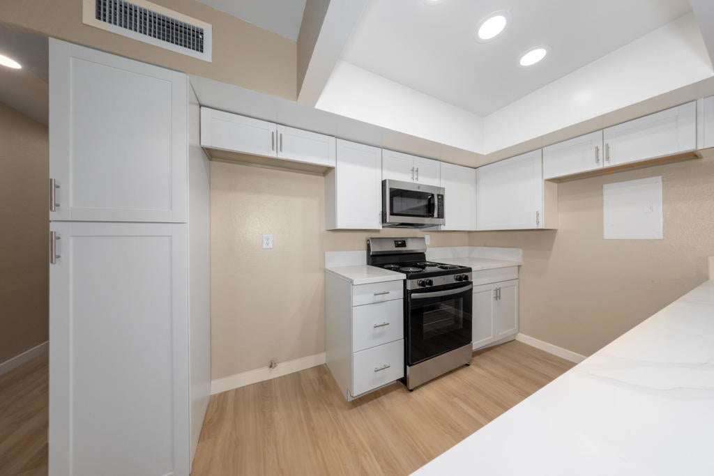 1655 E Palm Canyon Drive 205