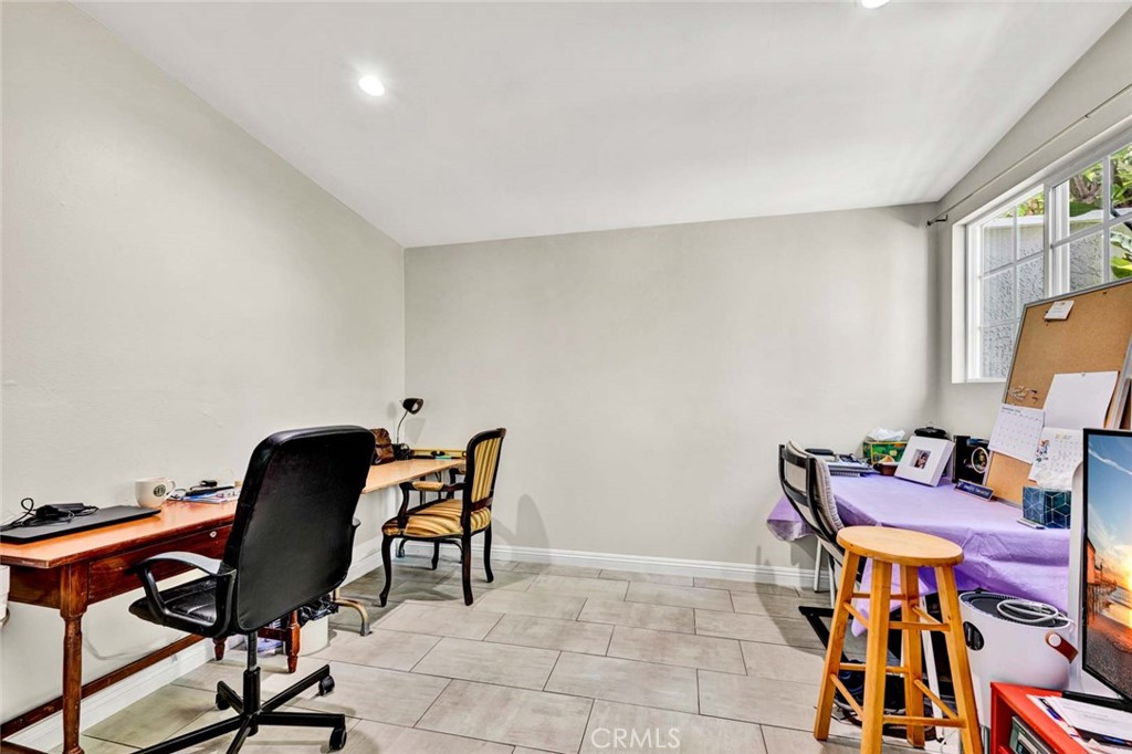 3841 Claremont St, Irvine CA 92614 - Photo 7