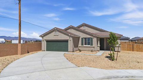 Photo of 3719 Santa Ynez Court, Rosamond, CA 93560 (MLS # SR26133527)