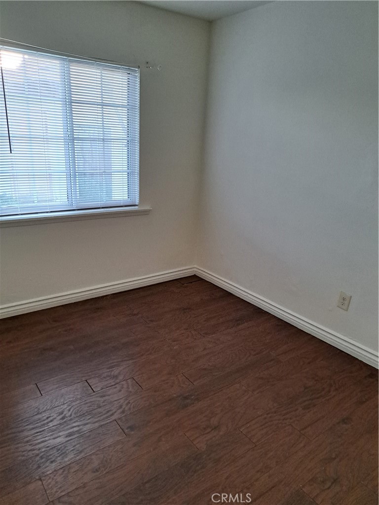 1206 S Palm