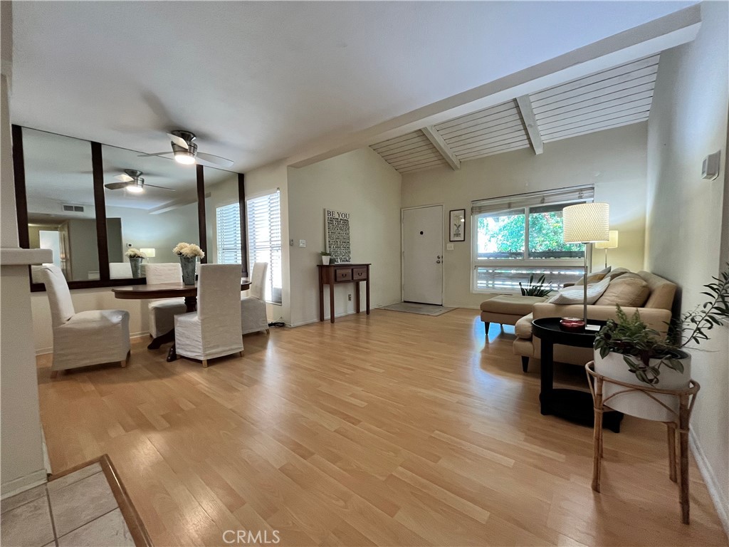 3719 Country Club Drive 8