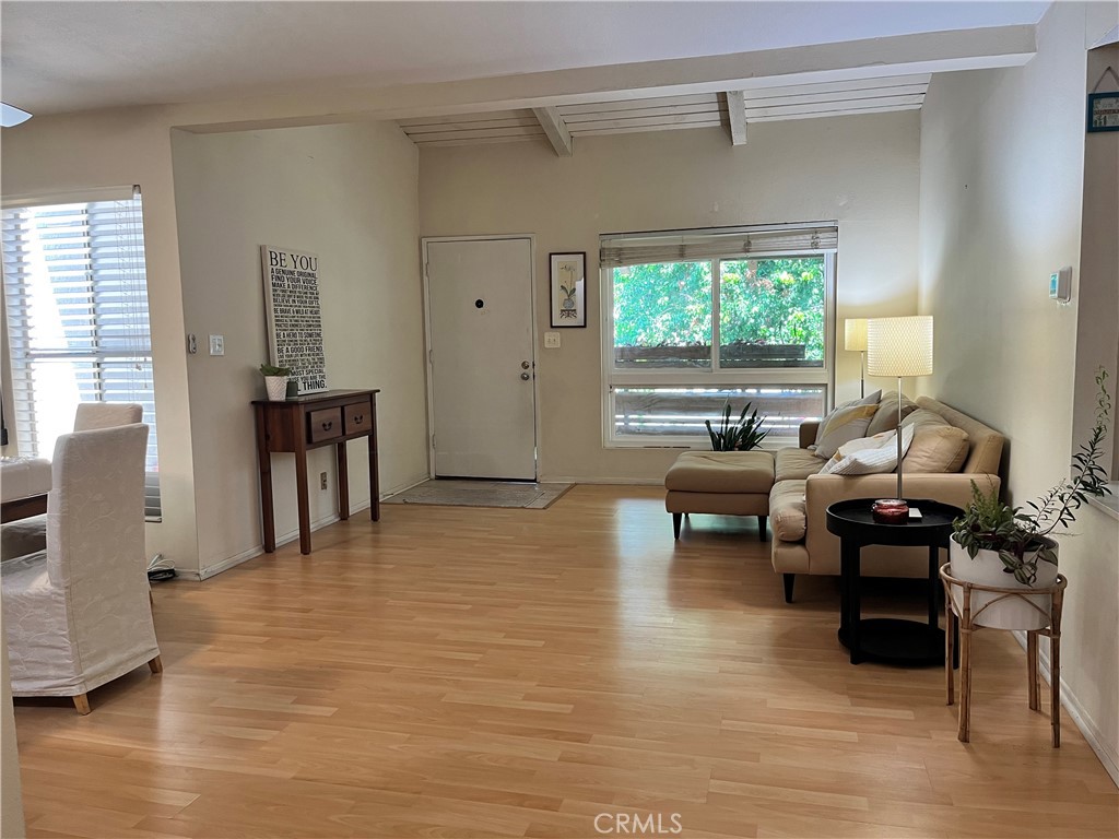 3719 Country Club Drive 8