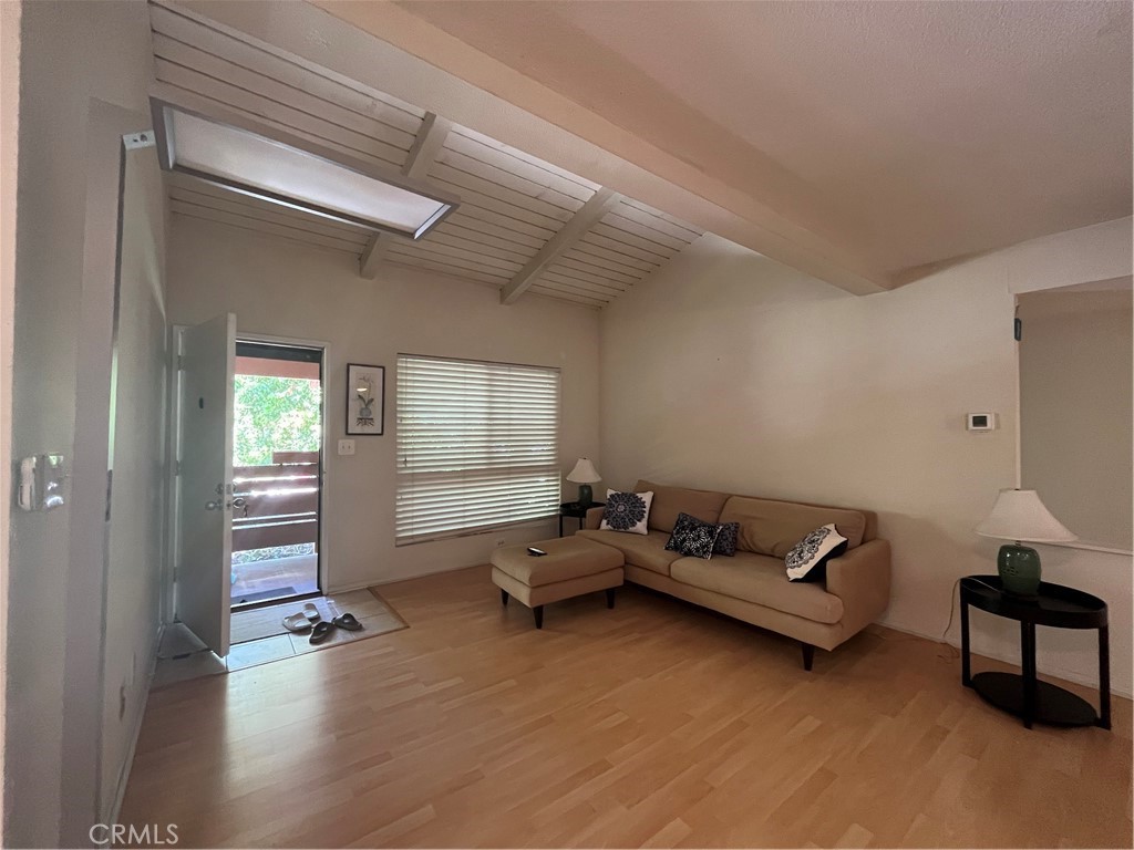 3719 Country Club Drive 8