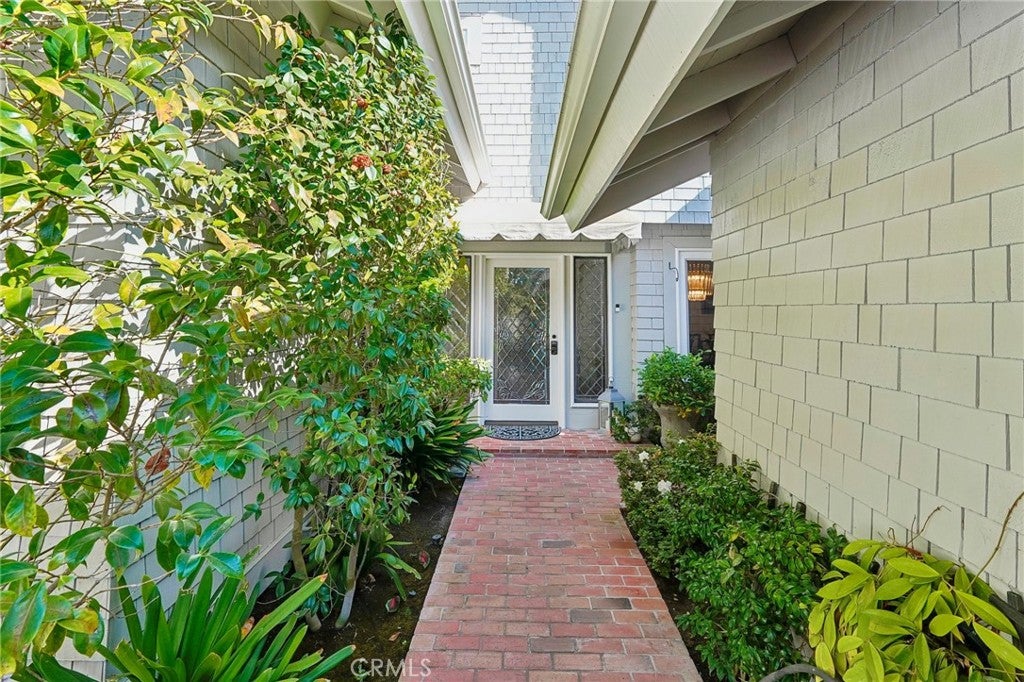 27 Mela Lane, Rancho Palos Verdes CA 90275