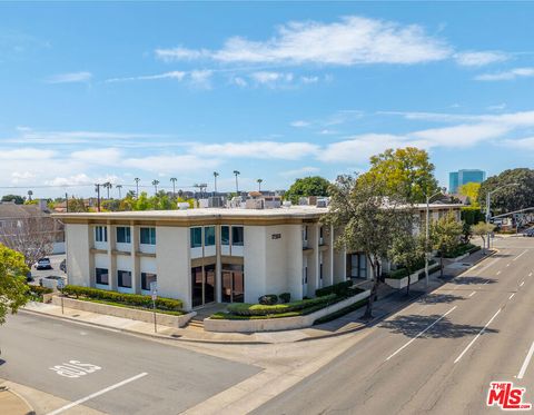 17332 Irvine Boulevard Tustin CA 92780